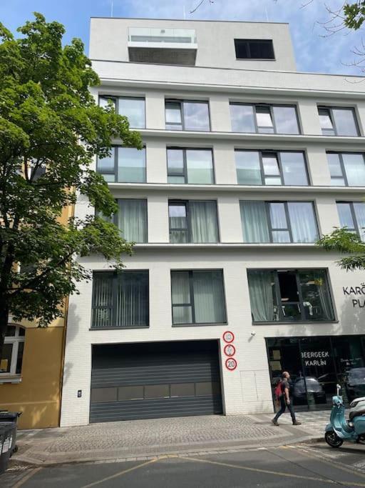 Apartment Karel With Garage Parking Πράγα Εξωτερικό φωτογραφία