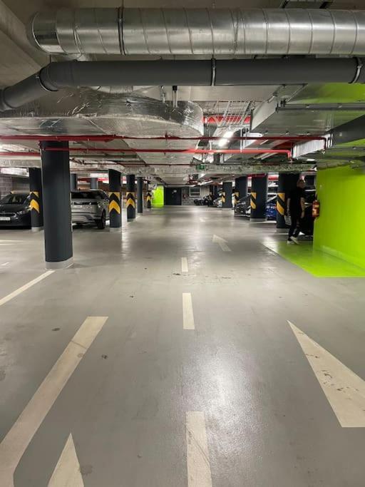 Apartment Karel With Garage Parking Πράγα Εξωτερικό φωτογραφία